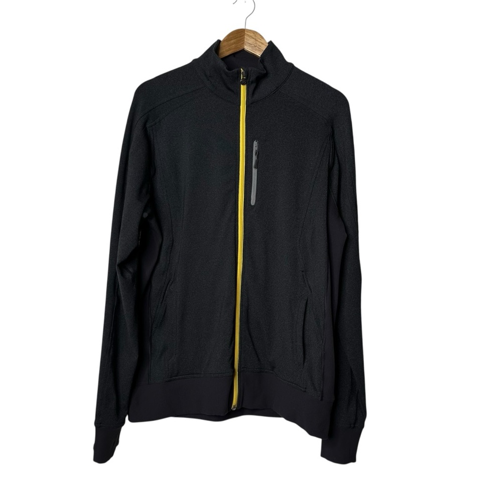 Lululemon men's Sojourn track jacket in black/gray with a yellow zipper Large